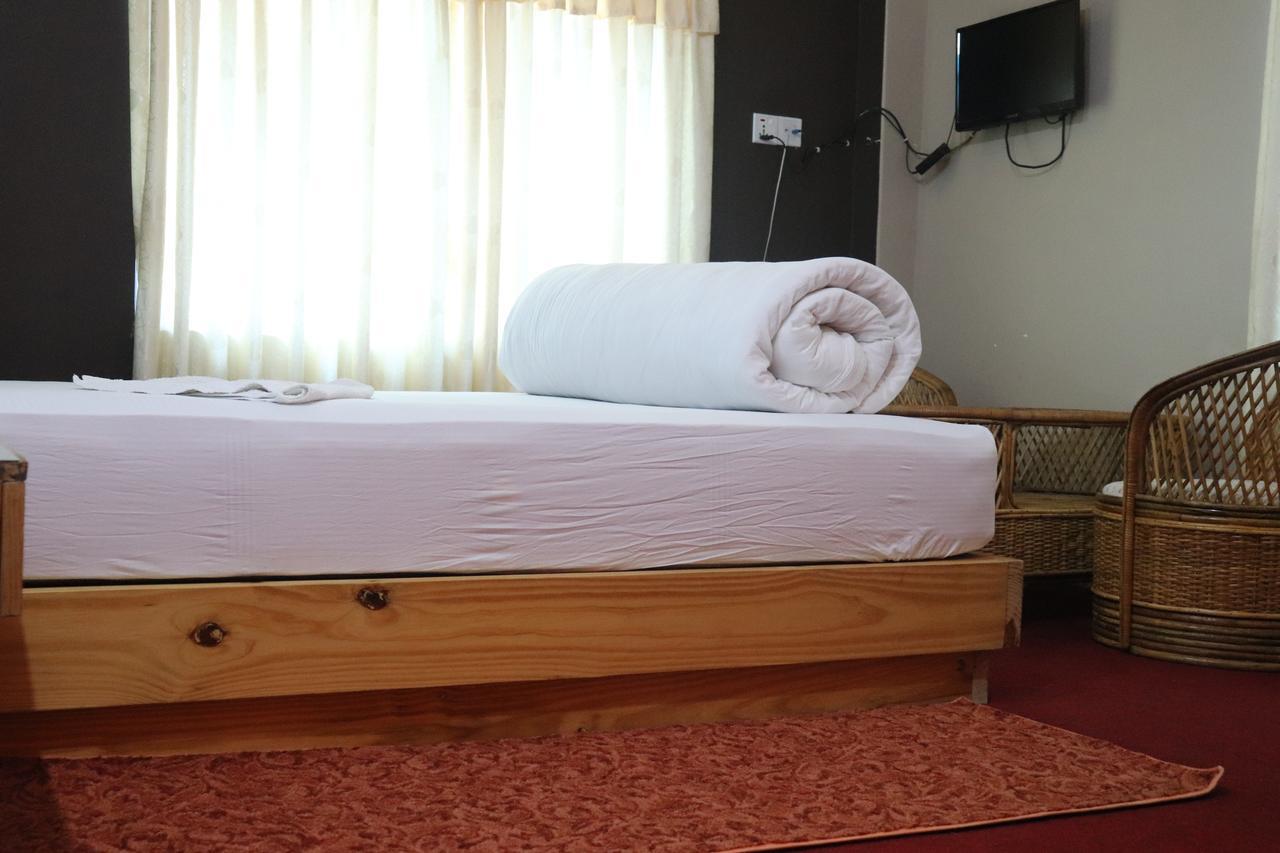 Hotel Young'S Stupa Ranipauwa Zewnętrze zdjęcie