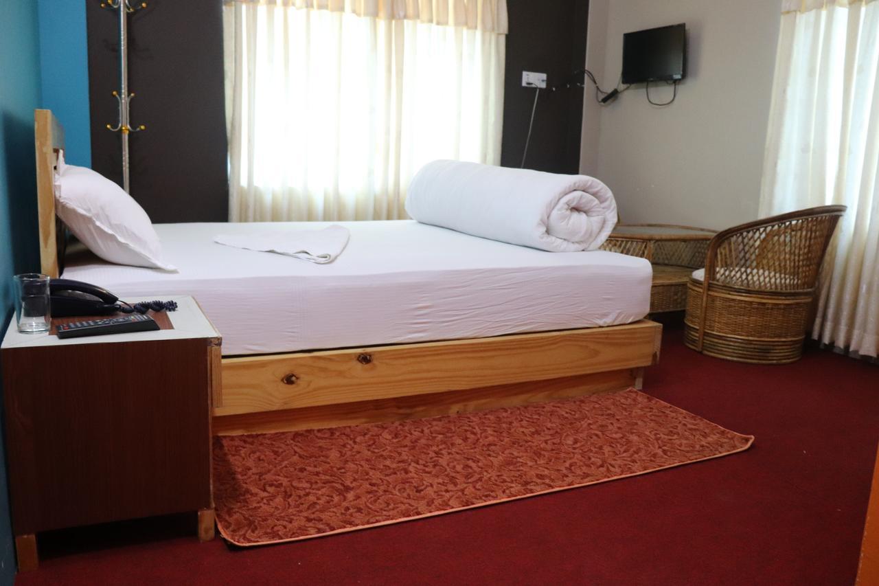 Hotel Young'S Stupa Ranipauwa Zewnętrze zdjęcie