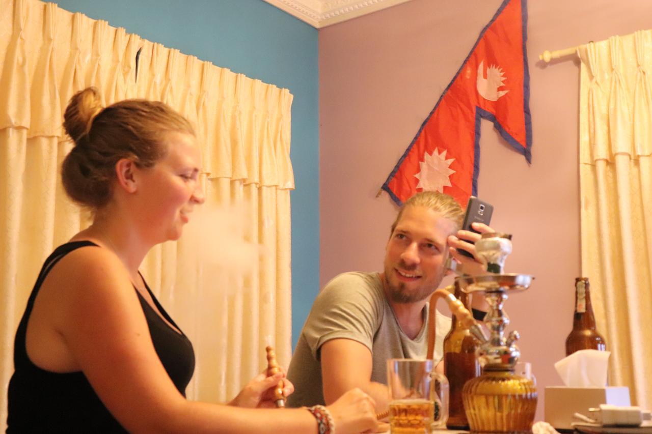 Hotel Young'S Stupa Ranipauwa Zewnętrze zdjęcie